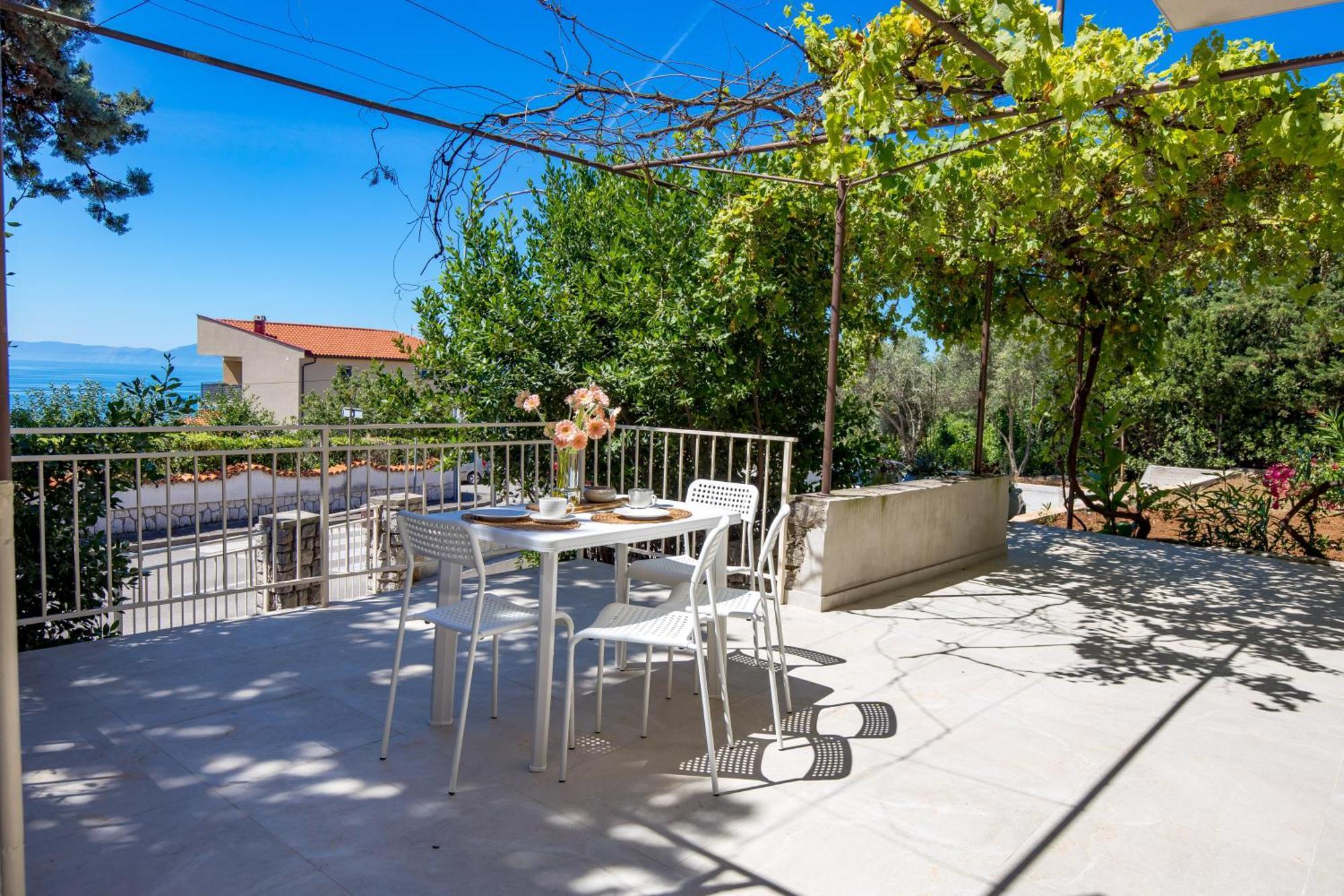 Seaview Garden Premium Apartments Kostrena Eksteriør bilde