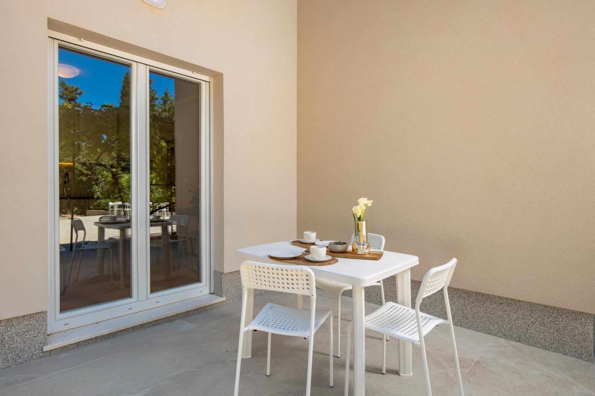 Seaview Garden Premium Apartments Kostrena Eksteriør bilde