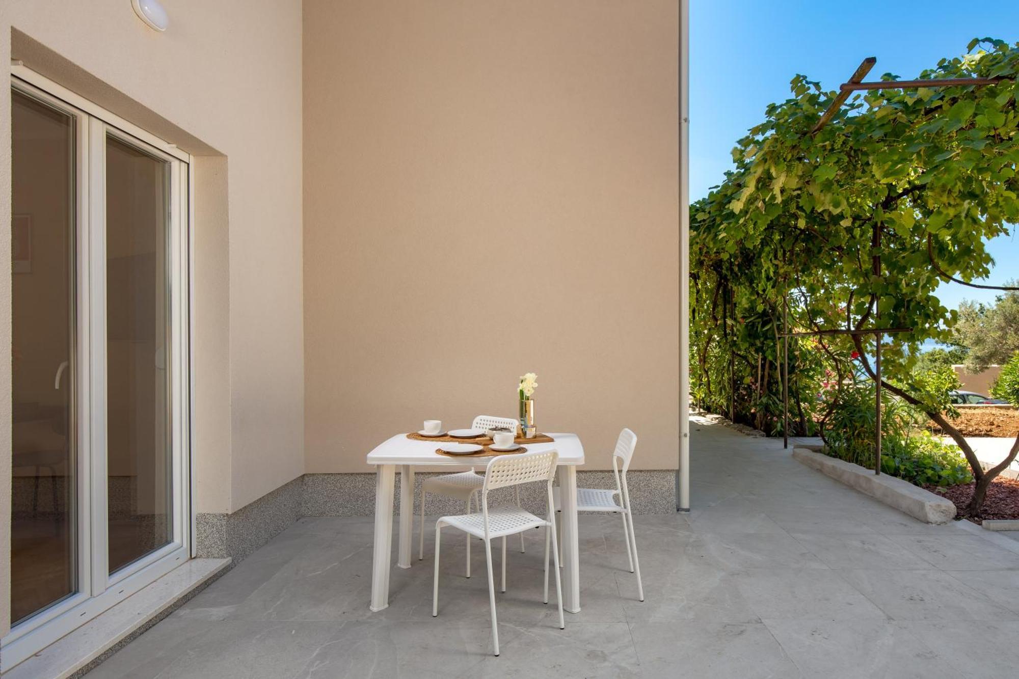Seaview Garden Premium Apartments Kostrena Eksteriør bilde